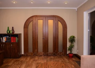 арочі двері деревʼяні міжкімнатні скло сатин масив ясеня